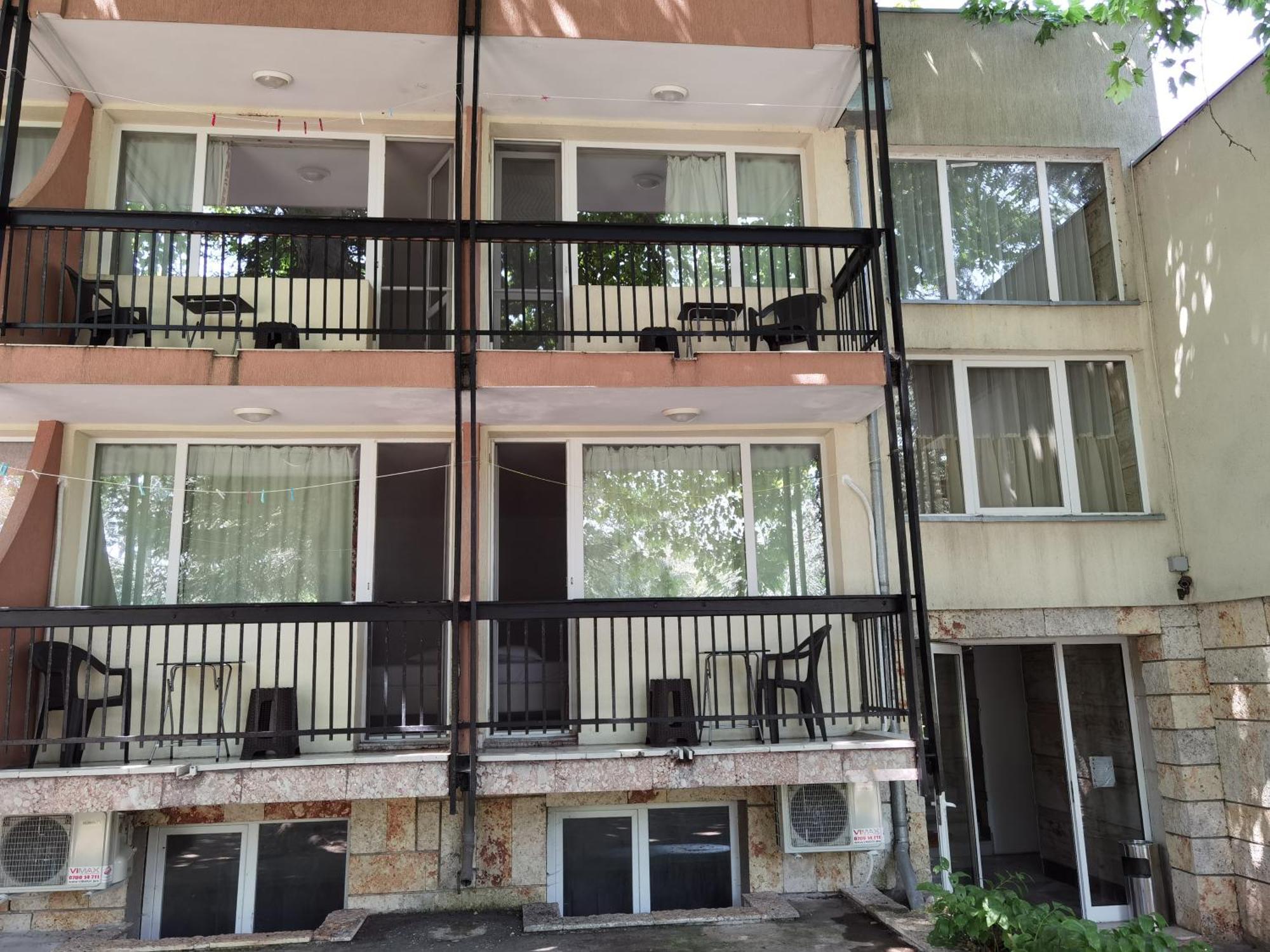 Hotel Navi Shabla Exterior photo